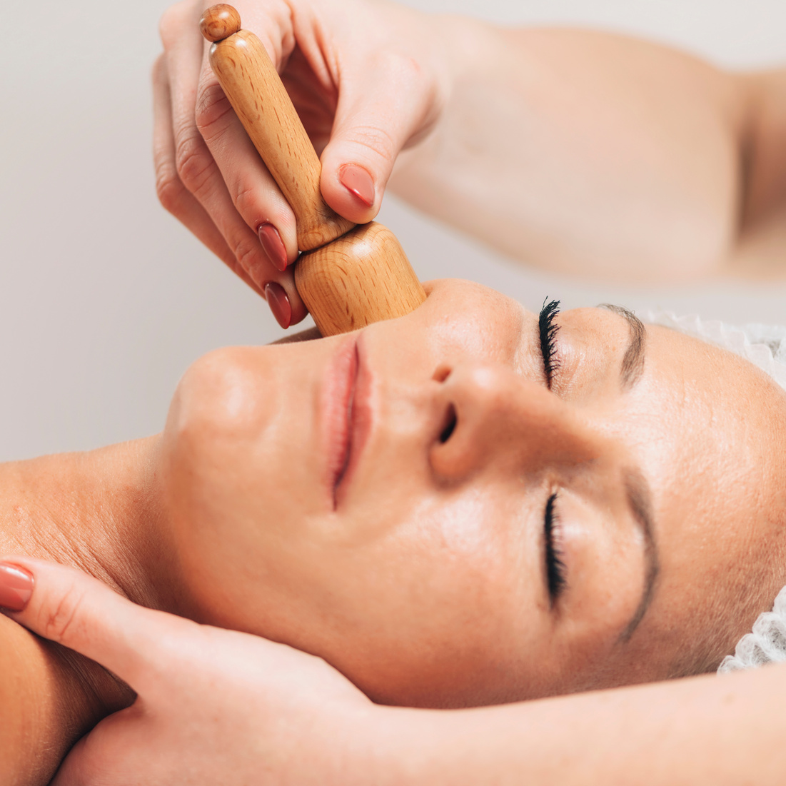 Facial Madero therapy Massage with Wooden Vacuum Massager